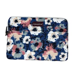 Canvaslove laptop sleeve